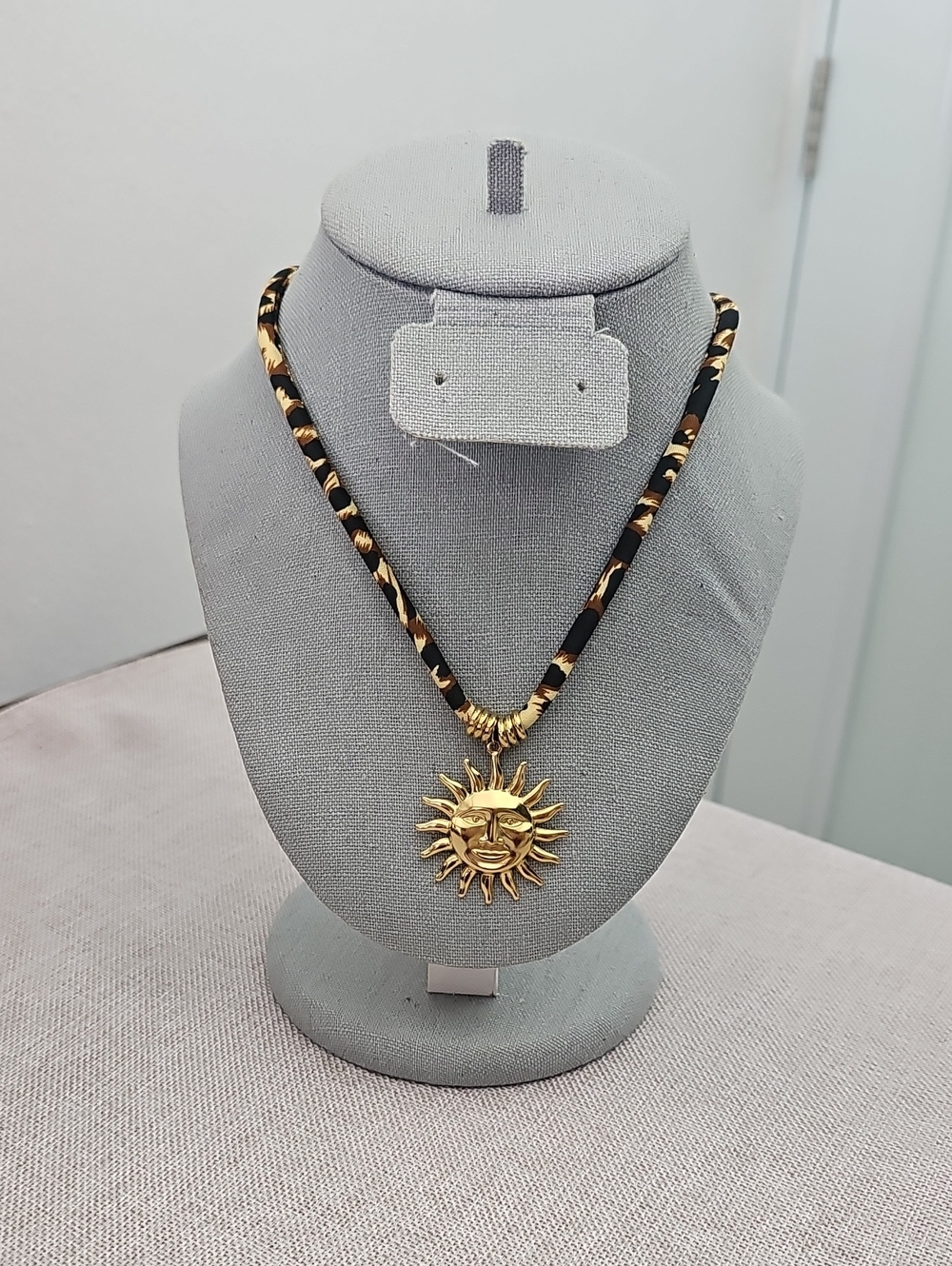 Animal Print Women Necklace. See Description